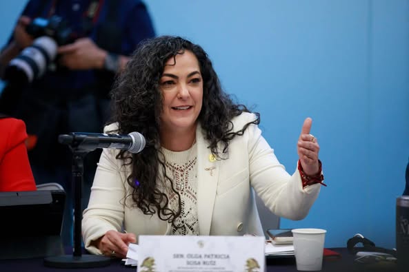 Aprueban en comisiones del Senado reforma para que Infonavit construya vivienda digna para trabajadores